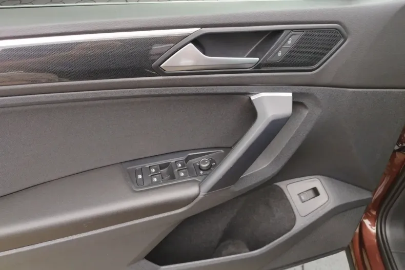 Volkswagen Tiguan din 2021 cu 84.500 km - oferta VOL196120 - foto 6