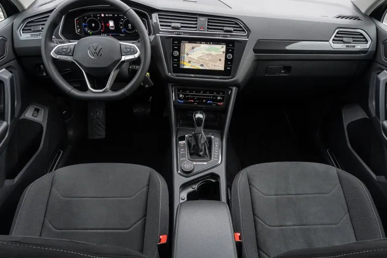 Volkswagen Tiguan din 2021 cu 57.405 km - oferta VOL196121 - foto 9