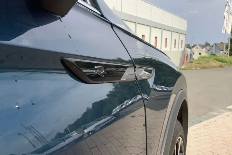 Volkswagen Tiguan din 2021 cu 68.180 km - oferta VOL196123 - foto 7