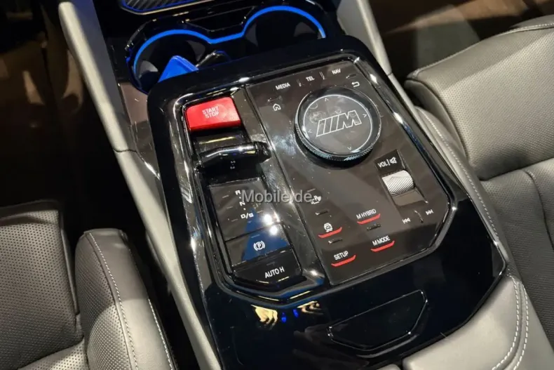 BMW M5 (Seria 5) din 2025 cu 14.600 km - oferta BMW196135 - foto 23