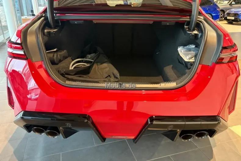 BMW M5 (Seria 5) din 2025 cu 14.600 km - oferta BMW196135 - foto 28