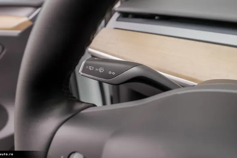 Tesla Model Y din 2022 cu 69.000 km - oferta TES196144 - foto 20