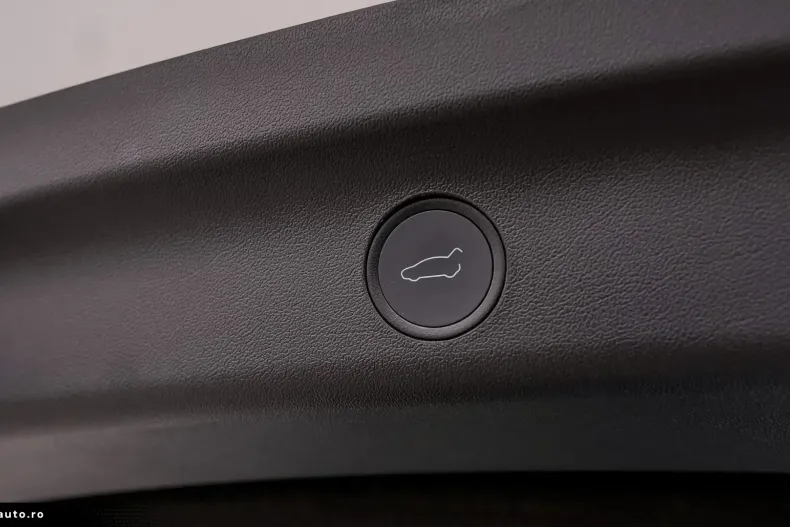 Tesla Model Y din 2022 cu 69.000 km - oferta TES196144 - foto 24