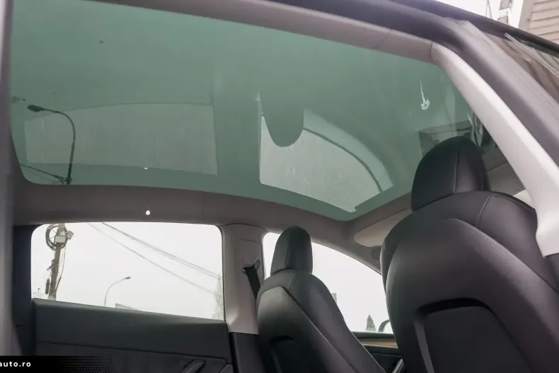 Tesla Model Y din 2022 cu 69.000 km - oferta TES196144 - foto 28