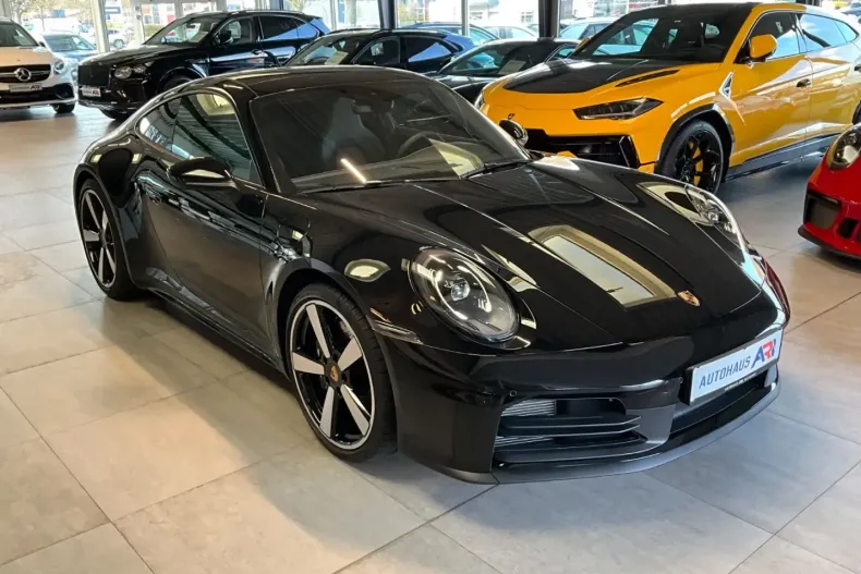 Porsche 992 din 2025 cu 2.850 km - oferta POR196145 - foto 2