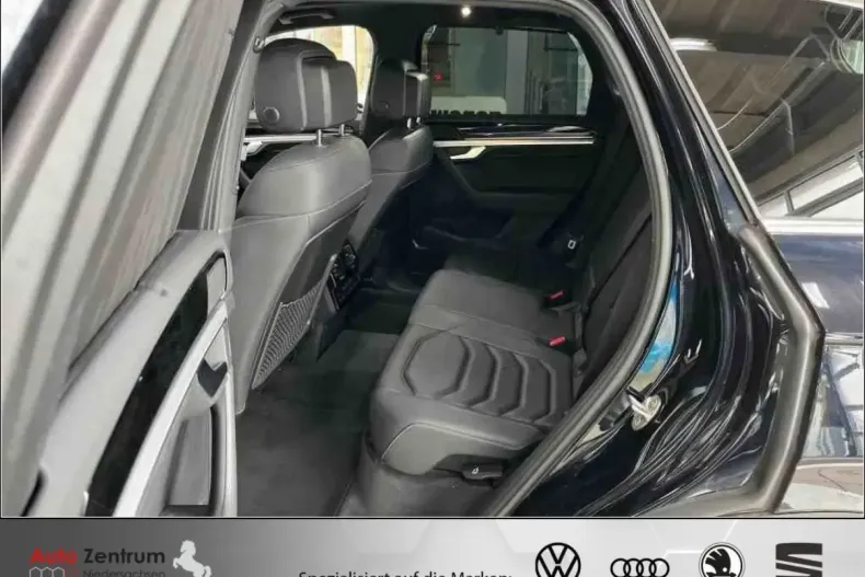 Volkswagen Touareg din 2022 cu 78.847 km - oferta VOL196151 - foto 9