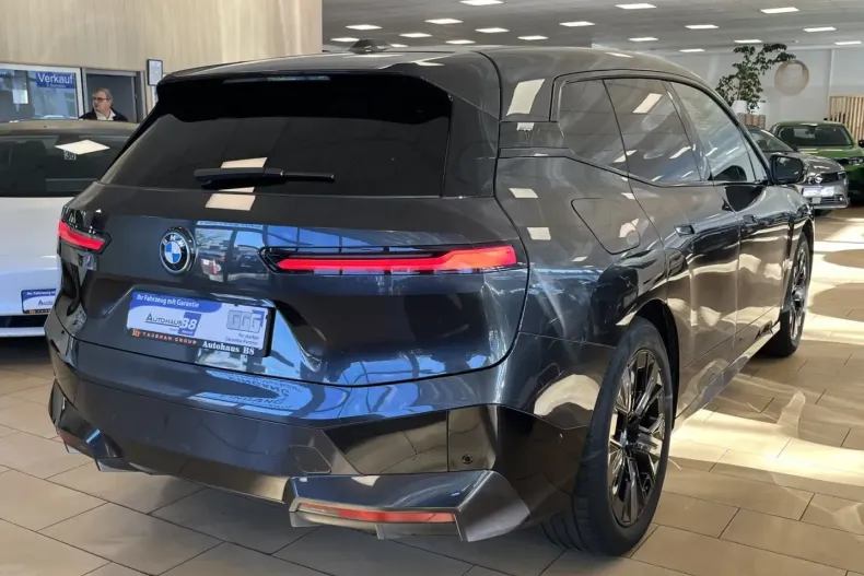 BMW iX din 2023 cu 61.957 km - oferta BMW196154 - foto 4