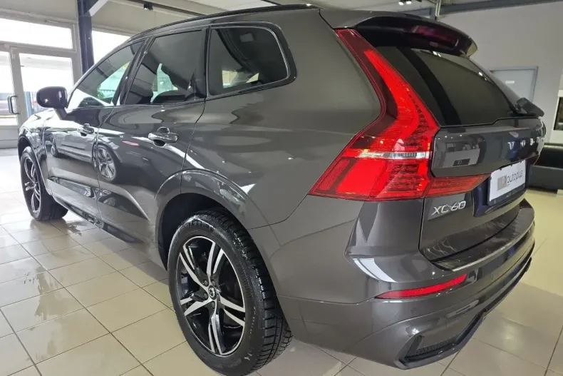 Volvo XC60 din 2023 cu 57.325 km - oferta VOL196156 - foto 11