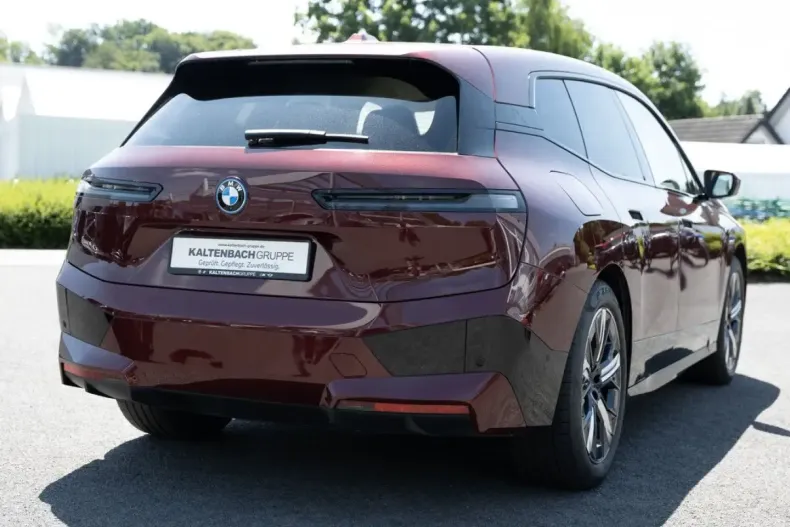 BMW iX din 2022 cu 68.707 km - oferta BMW196161 - foto 4