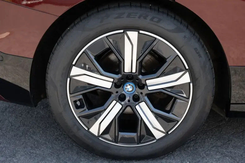 BMW iX din 2022 cu 68.707 km - oferta BMW196161 - foto 9