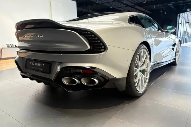 Aston Martin Vanquish din 2025 cu 4.500 km - oferta AST196166 - foto 6