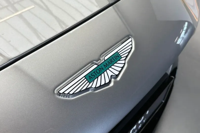 Aston Martin Vanquish din 2025 cu 4.500 km - oferta AST196166 - foto 10