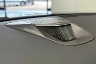 Aston Martin Vanquish din 2025 cu 4.500 km - oferta AST196166 - foto 16