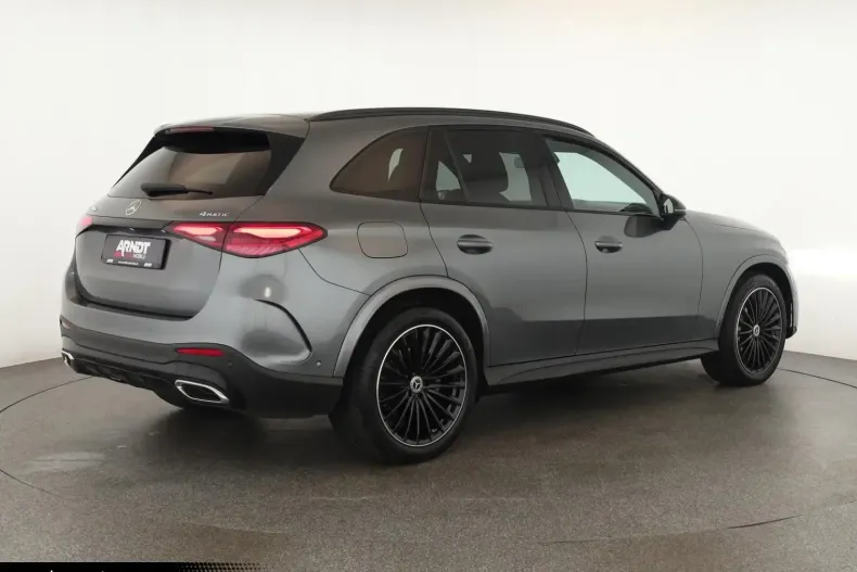 Mercedes-Benz GLC 300 (Clasa GLC) din 2023 cu 76.300 km - oferta MER196168 - foto 4