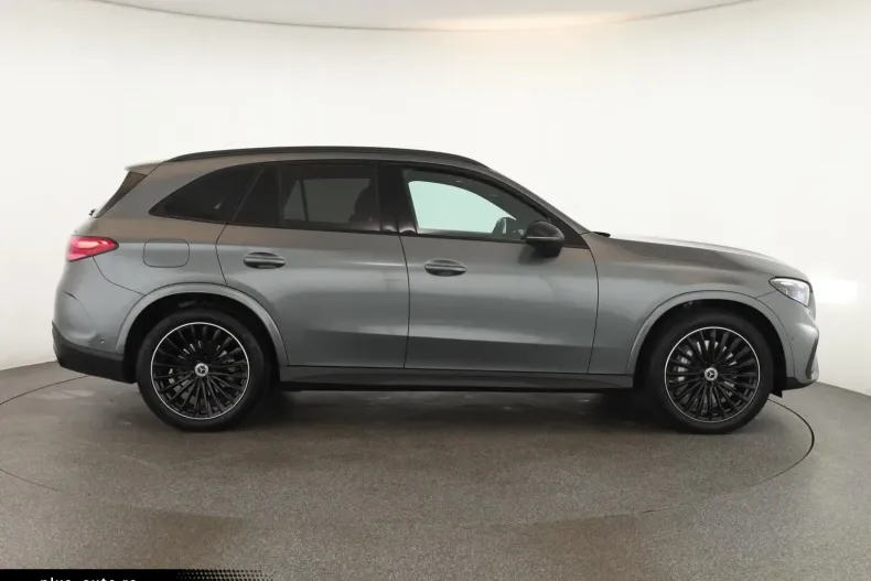 Mercedes-Benz GLC 300 (Clasa GLC) din 2023 cu 76.300 km - oferta MER196168 - foto 5