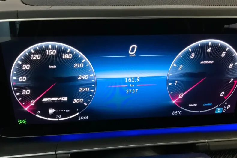 Mercedes-Benz GLS 63 (Clasa GLS) din 2025 cu 3.833 km - oferta MER196171 - foto 10