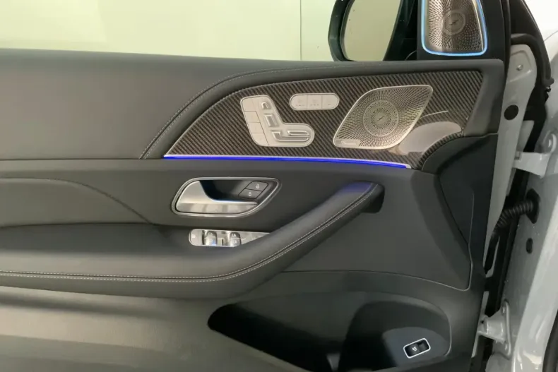 Mercedes-Benz GLS 63 (Clasa GLS) din 2025 cu 3.833 km - oferta MER196171 - foto 11