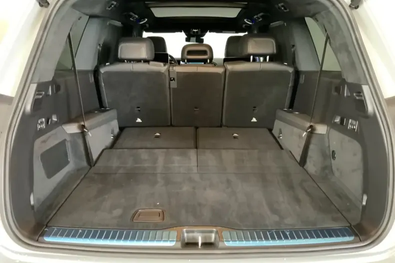 Mercedes-Benz GLS 63 (Clasa GLS) din 2025 cu 3.833 km - oferta MER196171 - foto 13