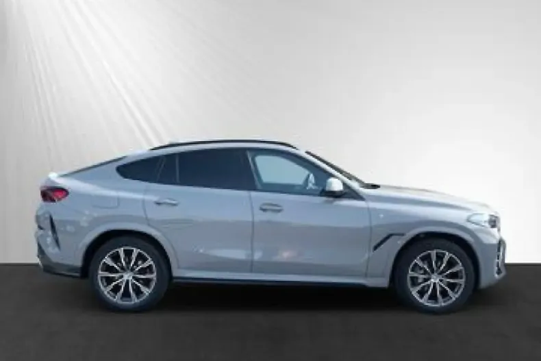 BMW X6 M (Seria X) din 2024 cu 25.650 km - oferta BMW196180 - foto 2