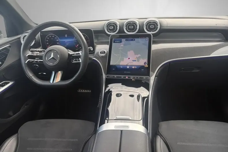Mercedes-Benz GLC 300 (Clasa GLC) din 2024 cu 18.434 km - oferta MER196181 - foto 22