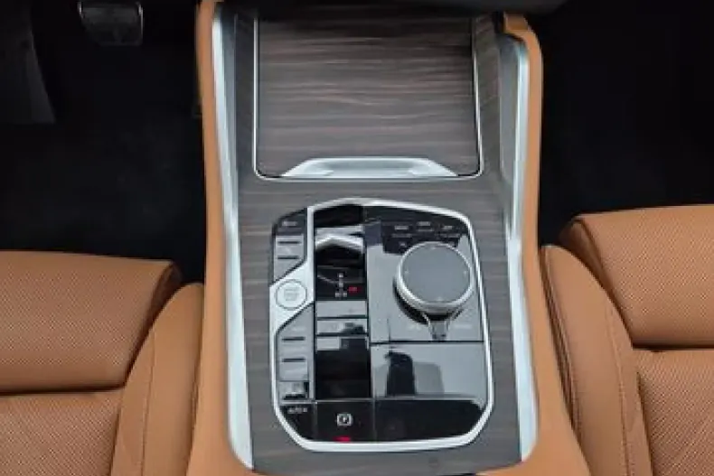 BMW X6 M (Seria X) din 2024 cu 11.150 km - oferta BMW196183 - foto 10