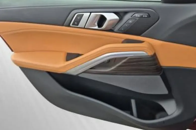 BMW X6 M (Seria X) din 2024 cu 11.150 km - oferta BMW196183 - foto 12