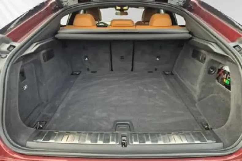 BMW X6 M (Seria X) din 2024 cu 11.150 km - oferta BMW196183 - foto 13