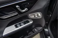 Mercedes-Benz GLC 300 (Clasa GLC) din 2025 cu 9.100 km - oferta MER196188 - foto 17