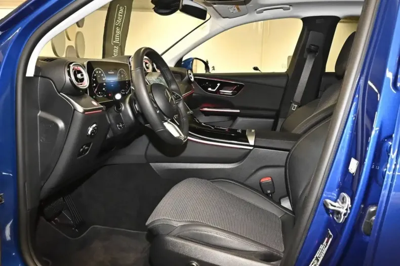 Mercedes-Benz GLC 300 (Clasa GLC) din 2025 cu 7.198 km - oferta MER196189 - foto 7