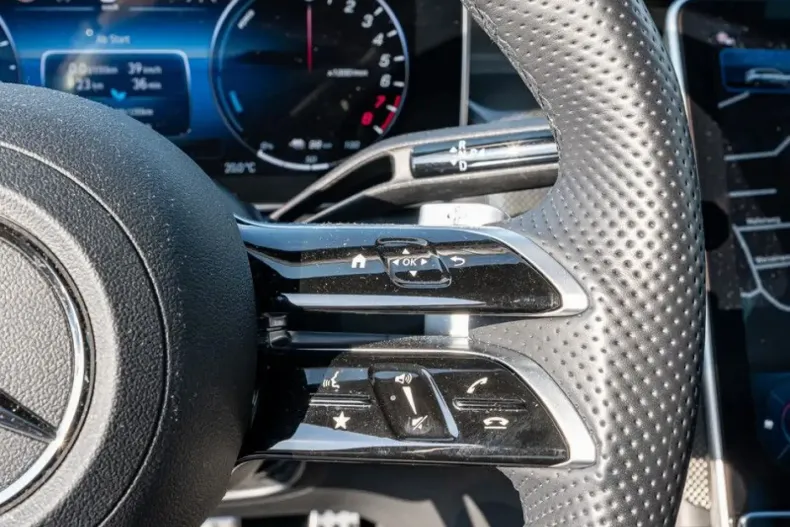 Mercedes-Benz GLC 300 (Clasa GLC) din 2024 cu 24.990 km - oferta MER196192 - foto 15