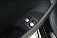 Mercedes-Benz E 300 (Clasa E) din 2024 cu 19.900 km - oferta MER196194 - foto 18