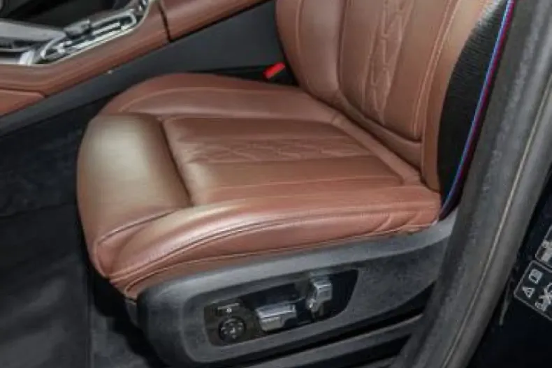 BMW X6 M (Seria X) din 2024 cu 41.900 km - oferta BMW196196 - foto 16