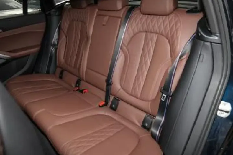 BMW X6 M (Seria X) din 2024 cu 41.900 km - oferta BMW196196 - foto 17