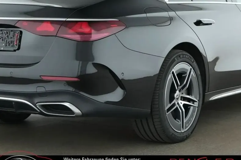 Mercedes-Benz E 300 (Clasa E) din 2024 cu 25.292 km - oferta MER196197 - foto 9