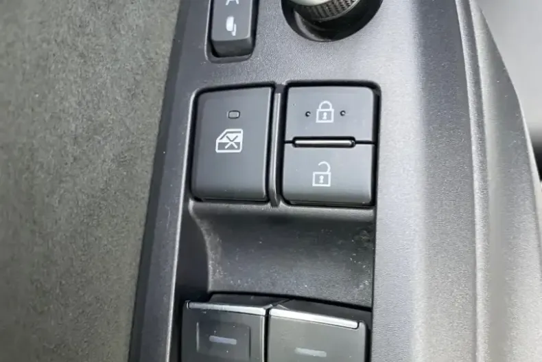 Toyota Yaris din 2021 cu 16.500 km - oferta TOY196198 - foto 7