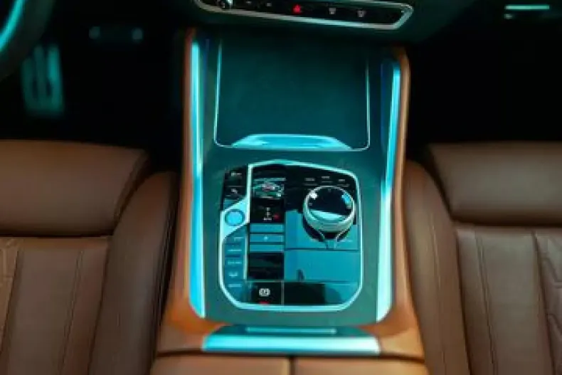 BMW X6 M (Seria X) din 2023 cu 21.251 km - oferta BMW196199 - foto 20