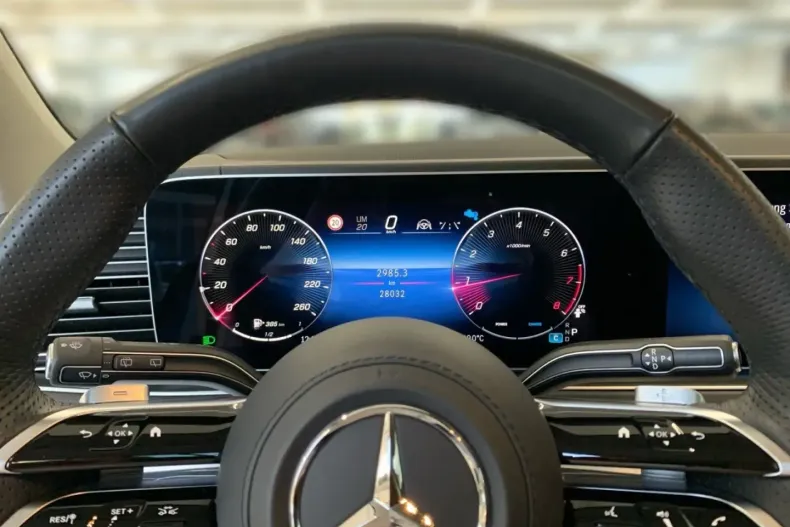 Mercedes-Benz GLS 580 (Clasa GLS) din 2025 cu 28.027 km - oferta MER196201 - foto 7