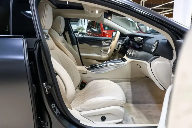 Mercedes-Benz AMG GT (Clasa GT) din 2025 cu 6.117 km - oferta MER196202 - foto 3