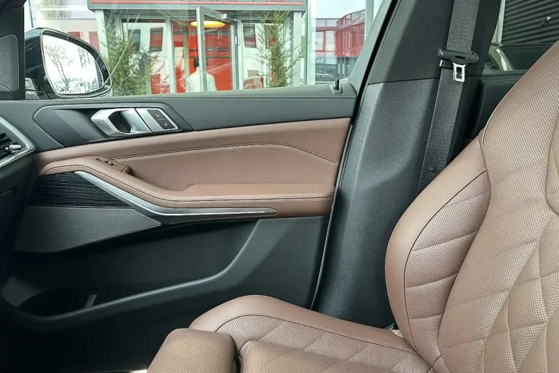 BMW X5 (Seria X) din 2025 cu 9.227 km - oferta BMW196206 - foto 15