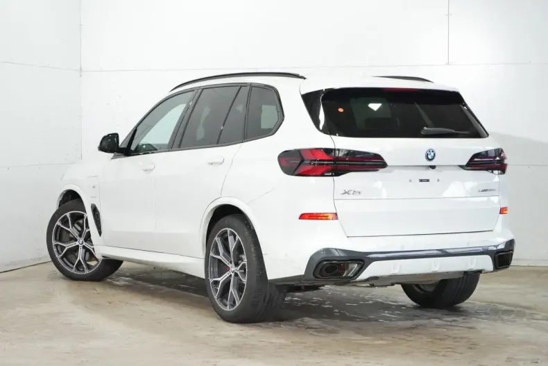 BMW X5 (Seria X) din 2025 cu 21.277 km - oferta BMW196207 - foto 3