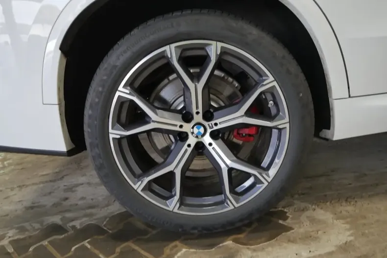 BMW X5 (Seria X) din 2025 cu 21.277 km - oferta BMW196207 - foto 8