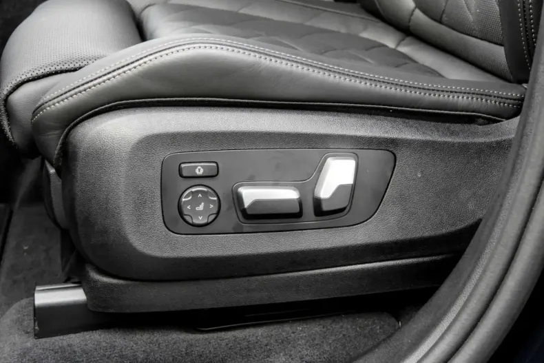 BMW X5 (Seria X) din 2025 cu 7.089 km - oferta BMW196208 - foto 13