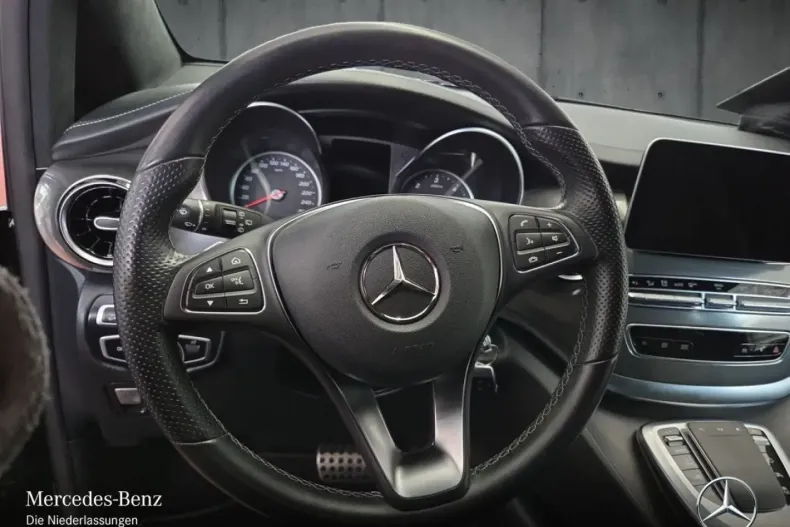 Mercedes-Benz V 300 (Clasa V) din 2022 cu 78.840 km - oferta MER196210 - foto 11