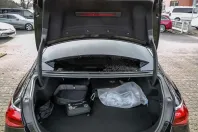 Mercedes-Benz E 400 (Clasa E) din 2024 cu 17.990 km - oferta MER196211 - foto 9