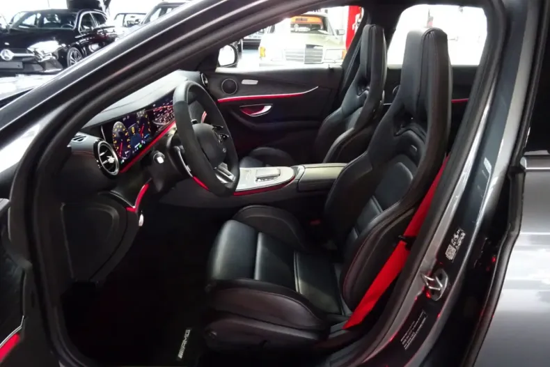 Mercedes-Benz E 53 AMG (Clasa E) din 2022 cu 23.022 km - oferta MER196212 - foto 10