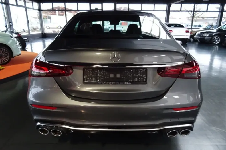 Mercedes-Benz E 53 AMG (Clasa E) din 2022 cu 23.022 km - oferta MER196212 - foto 20