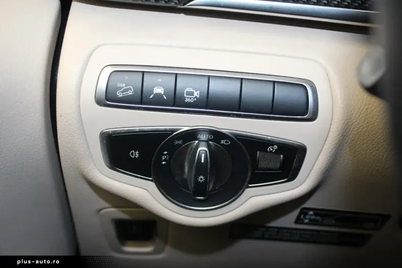 Mercedes-Benz V 300 (Clasa V) din 2021 cu 60.510 km - oferta MER196214 - foto 42