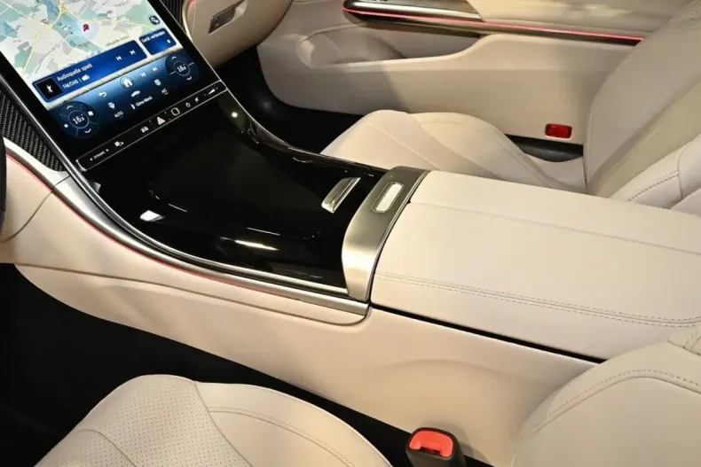 Mercedes-Benz CLE 200 (Clasa CLE) din 2024 cu 17.989 km - oferta MER196218 - foto 11