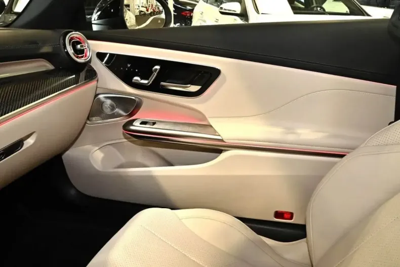 Mercedes-Benz CLE 200 (Clasa CLE) din 2024 cu 17.989 km - oferta MER196218 - foto 12