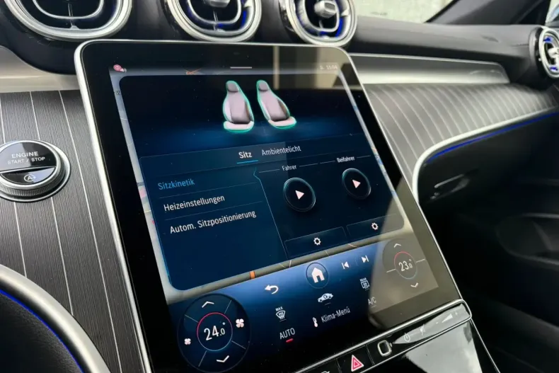 Mercedes-Benz CLE 450 (Clasa CLE) din 2024 cu 31.776 km - oferta MER196219 - foto 14